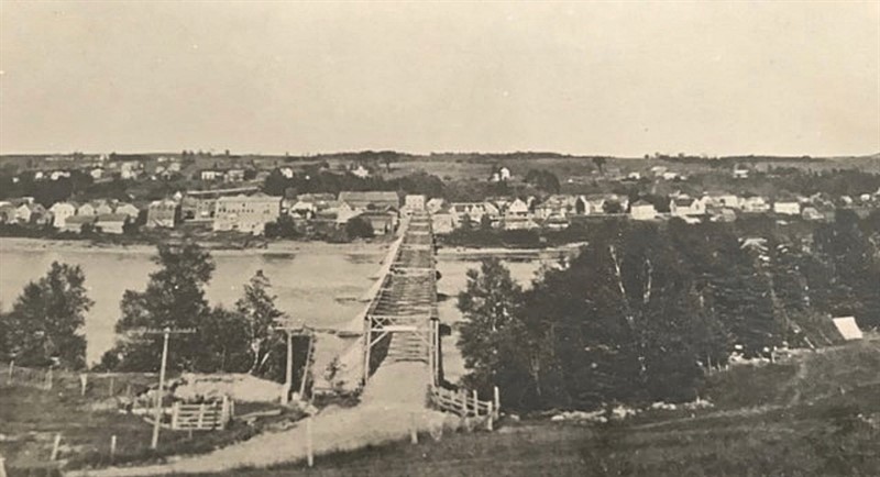 1901 Bridge from Somerville side